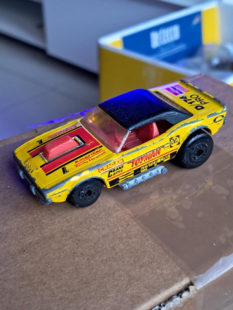 Lesney Matchbox Superfast Dodge Challenger geel bespeeld, Ophalen of Verzenden, Gebruikt, Auto