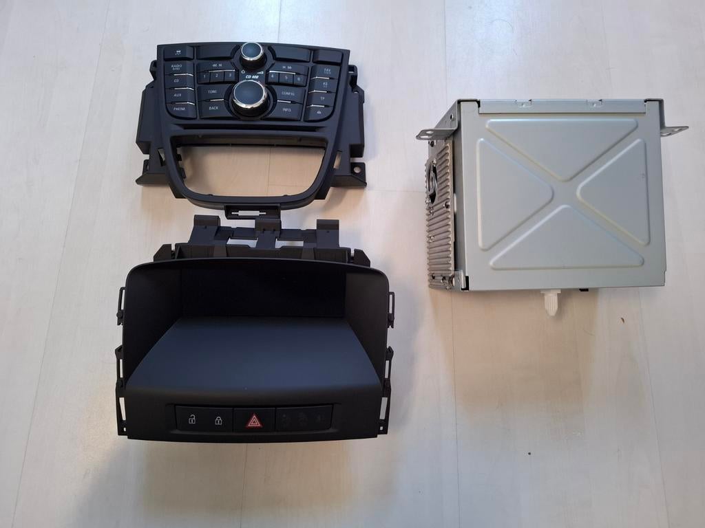 Opel astra J 2012 autoradio CD400, Ophalen of Verzenden