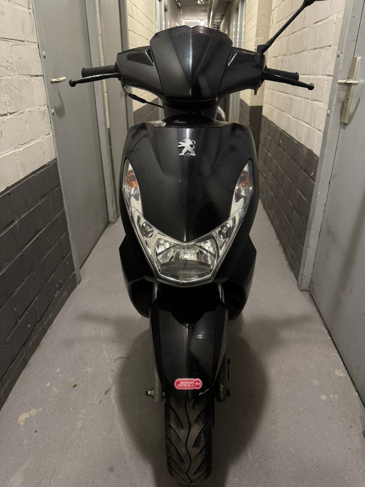 Peugeot Kisbee 2016, Fietsen en Brommers, Scooters | Peugeot, Ophalen of Verzenden, Zo goed als nieuw, Benzine, Overige modellen