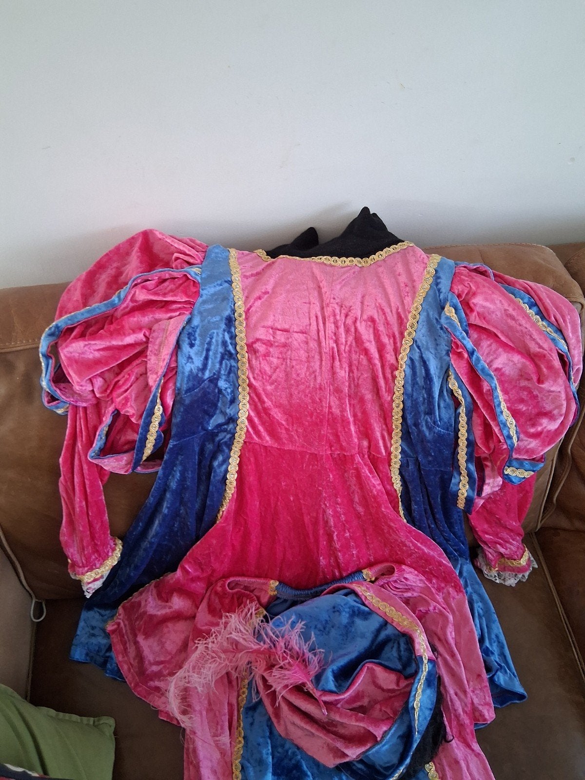 Pietenpak Roze Blauw, Ophalen, Zo goed als nieuw, Pak of Jurk