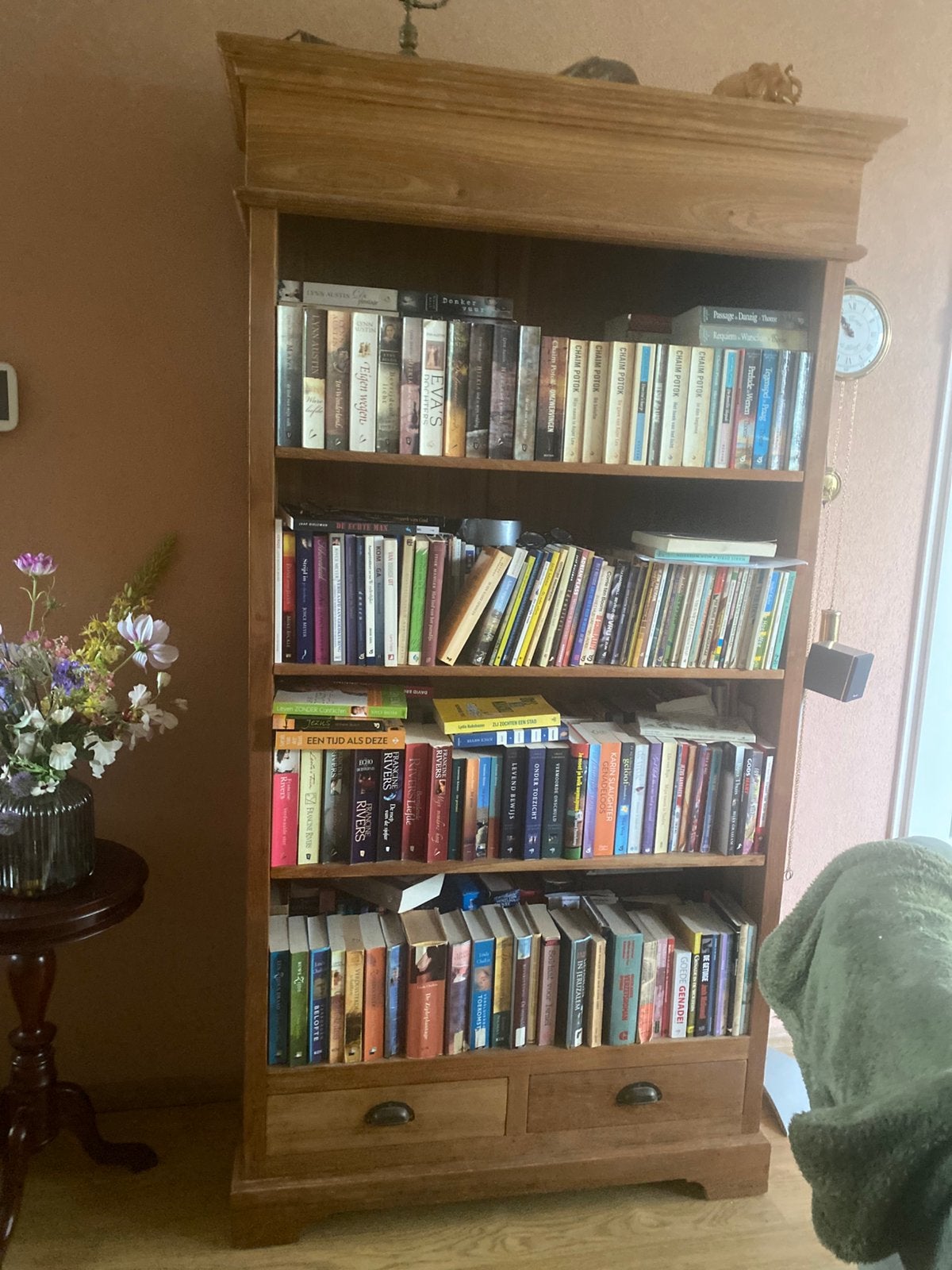 TE KOOP mooie  teak houten Boekenkast, Ophalen, 50 tot 100 cm, Zo goed als nieuw, 150 tot 200 cm