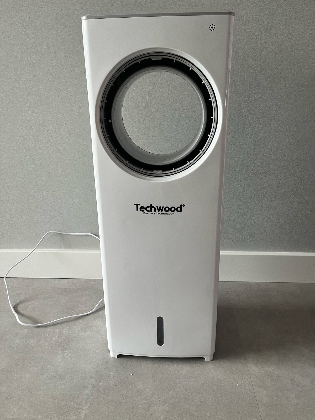 Techwood Aircooler - TRF 7008, Ophalen, Ventilator met afstandsbediening, Zo goed als nieuw, Torenventilator