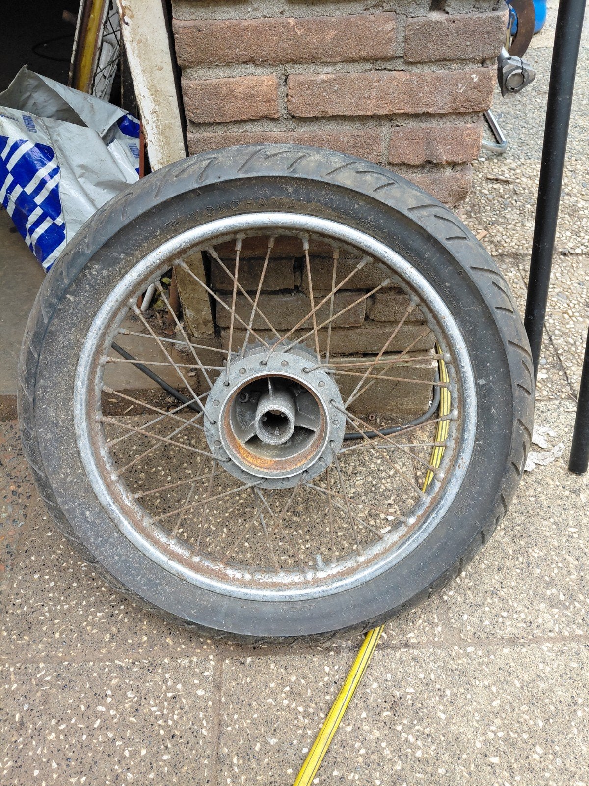 Honda mt achter velg 17 inch, Motoren, Ophalen, Gebruikt
