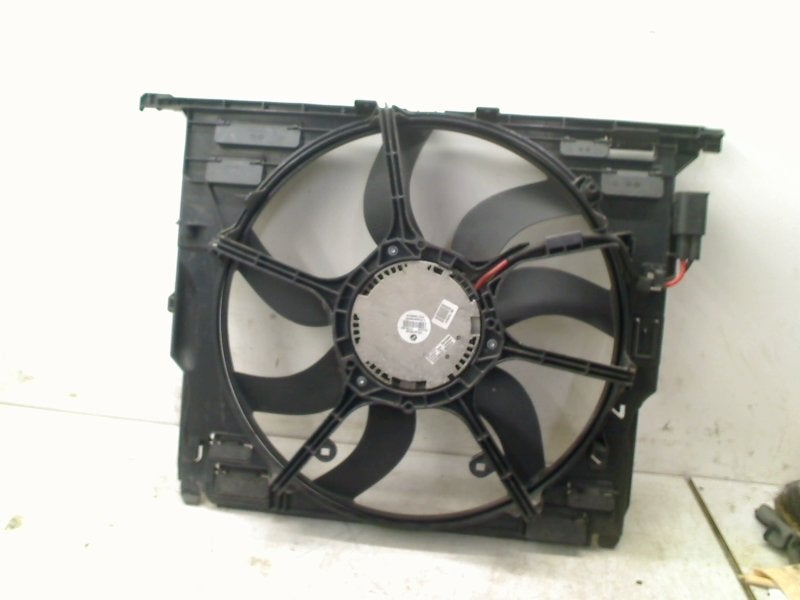 Koelvin koelventilator BMW 5 serie (F10) 2011 6726053201, Gebruikt, Petuelring 130, München 80809, , Duitsland, BMW, Bayerische Motoren Werke AG