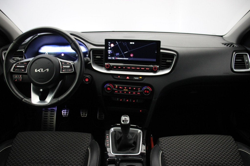Kia CEED Sportwagon 1.0 T-GDi ExecutiveLine - Panorama, Carp, Gebruikt, Euro 6, Zwart, Origineel Nederlands
