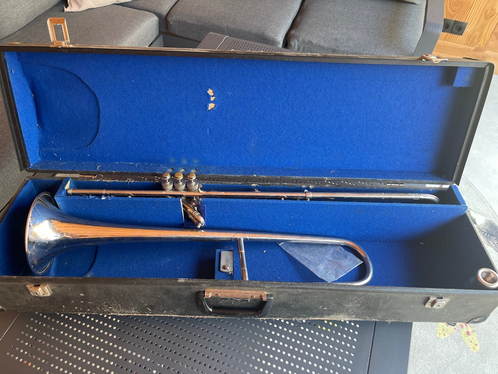 Vintage Ansonia trombone met koffer, Muziek en Instrumenten, Ophalen of Verzenden, Gebruikt, Overige typen, Met koffer