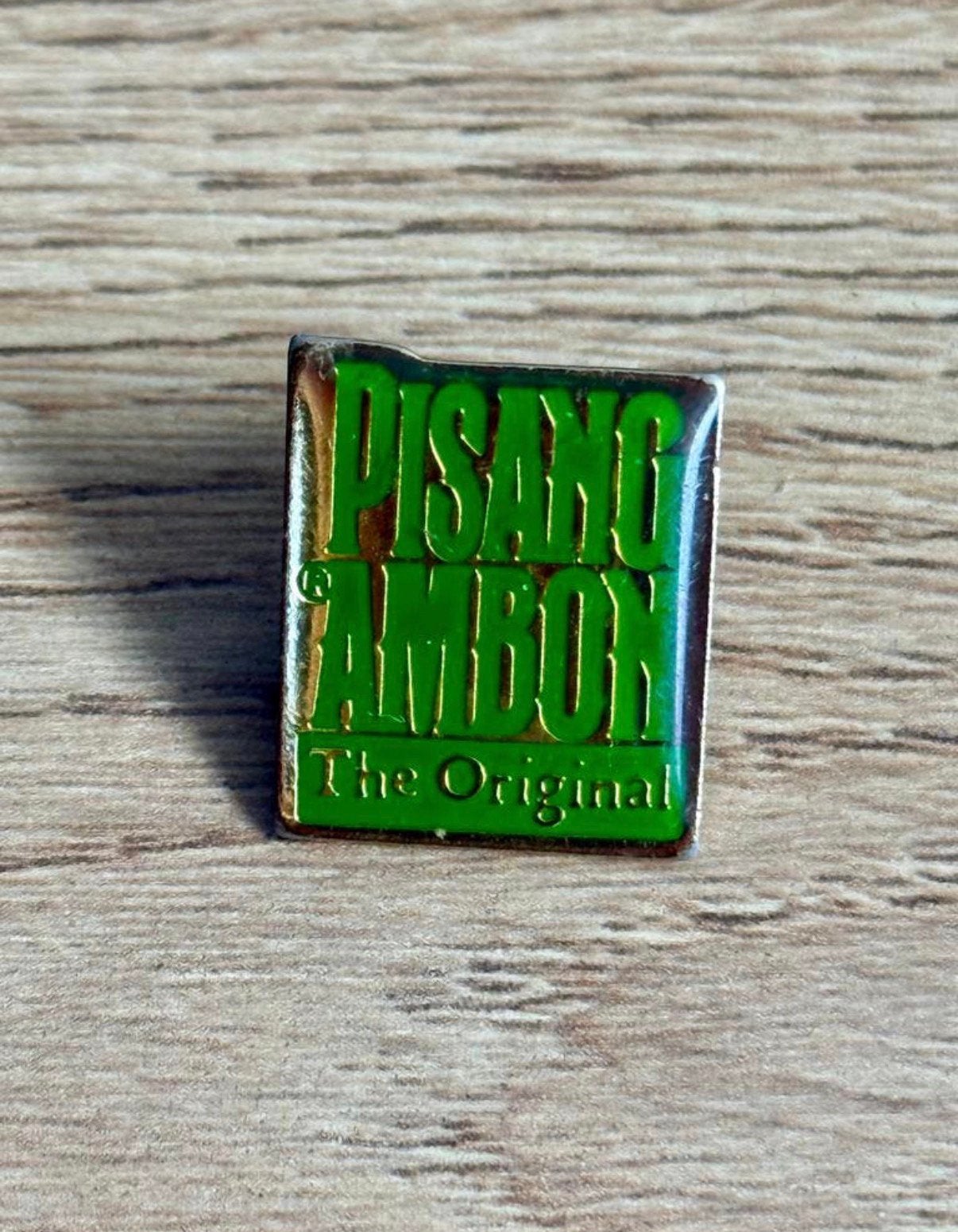 Pisang Ambon The Original Pin, Ophalen of Verzenden, Gebruikt, Overige onderwerpen, Speldje of Pin