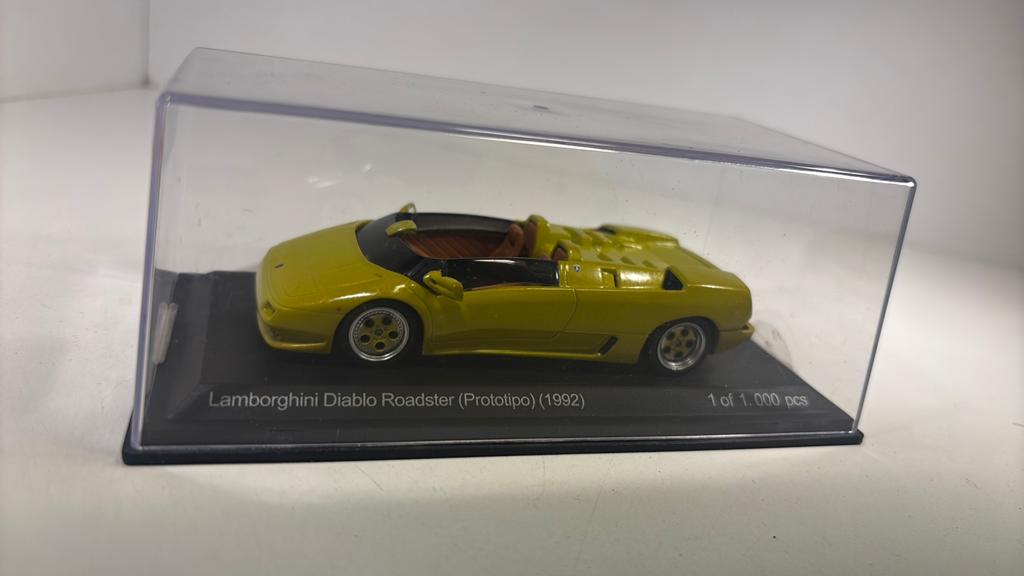 Lamborghini Diablo roadster prototipo 1992 leo 1.43