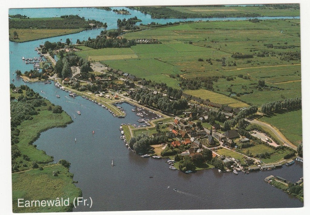 Earnewald Luchtfoto 1992  H.B. Wester Selsbetsjinning, Verzenden, 1980 tot heden, Ongelopen, Friesland