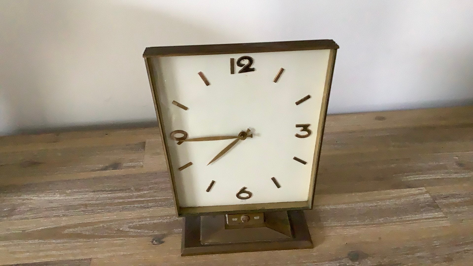 Vintage Zwitserse messing tafelklok shell, Antiek en Kunst, Antiek | Klokken, Ophalen of Verzenden