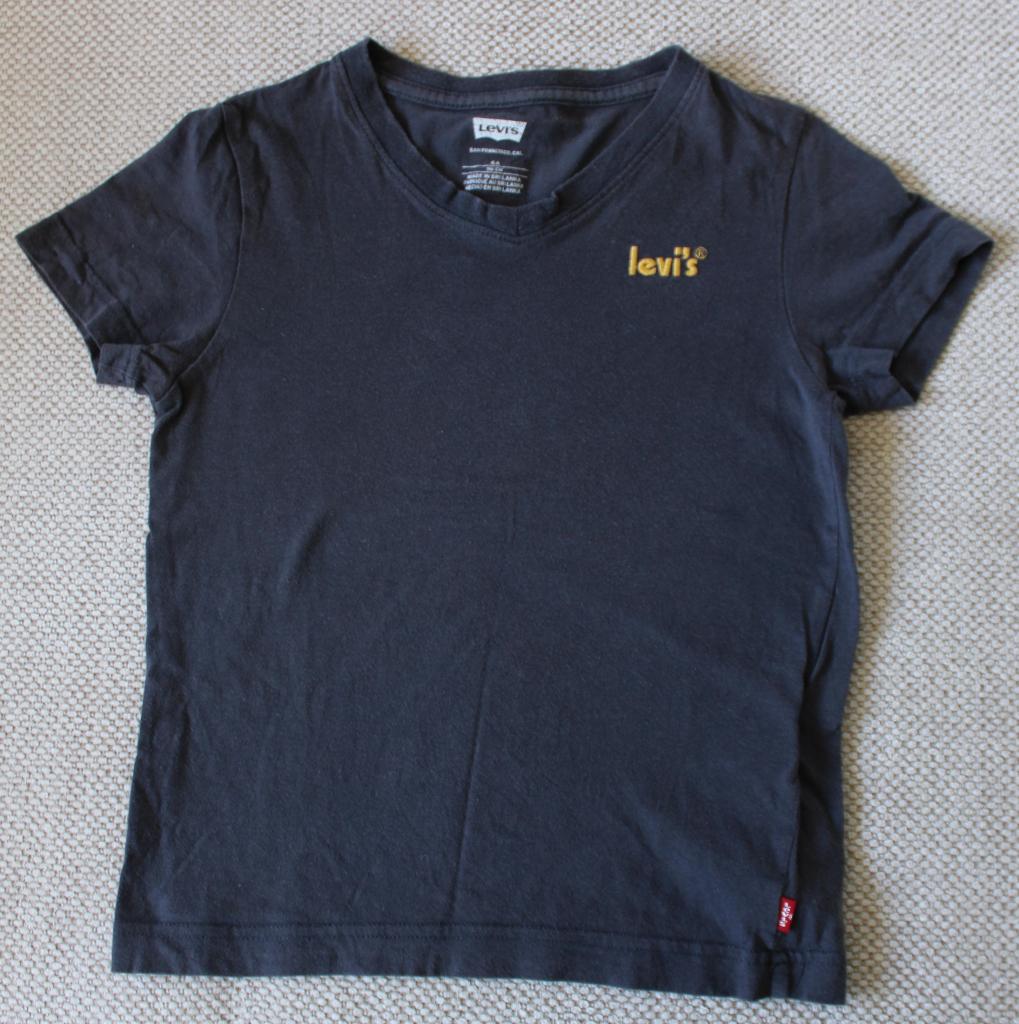 T-shirt van Levi's maat 6 / 116, Gebruikt, Ophalen of Verzenden, Shirt of Longsleeve, Levi's