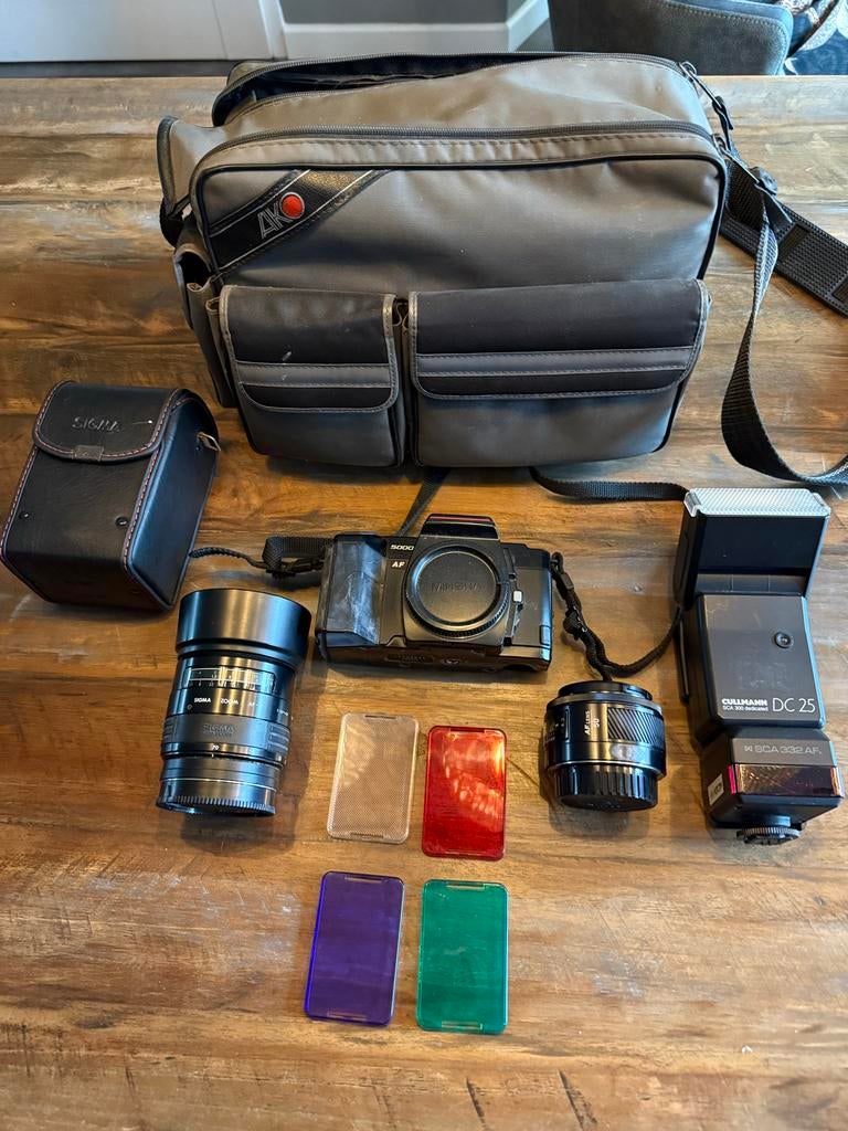 Minolta AF Camera Set met Lenzen, Flitser en Tas, Ophalen of Verzenden, Zo goed als nieuw, Spiegelreflex, Minolta