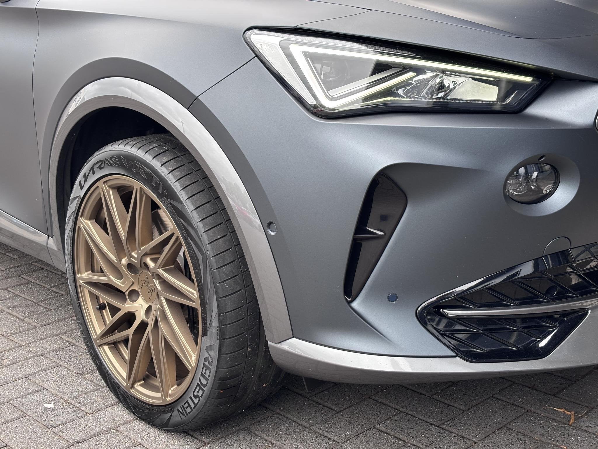 CUPRA Formentor 1.4 e-Hybrid VZ Copper Edition | STUURVERWAR, Gebruikt, 4 cilinders, Formentor, Hybride Elektrisch/Benzine