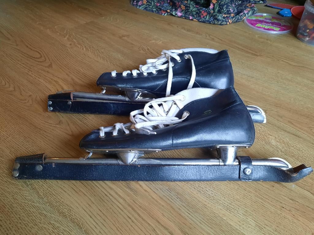 GRATIS Viking schaatsen maat 42, Ophalen, Viking, Gebruikt, Noren