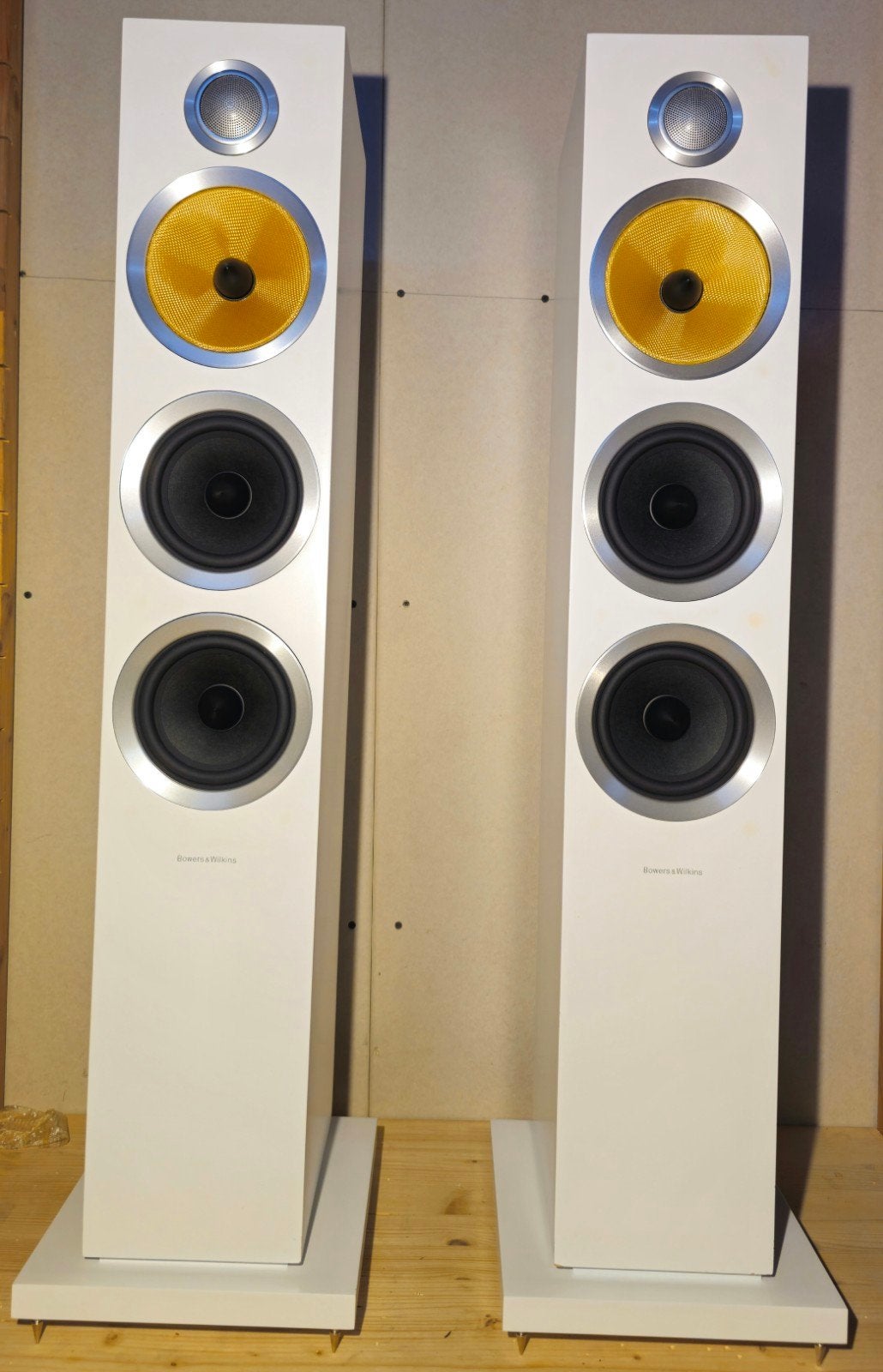 Bowers & Wilkins CM8 S2 Satin White finish, prima staat, Ophalen, Vloerstaande luidspreker, B&W, Bowers & Wilkins (B&W)