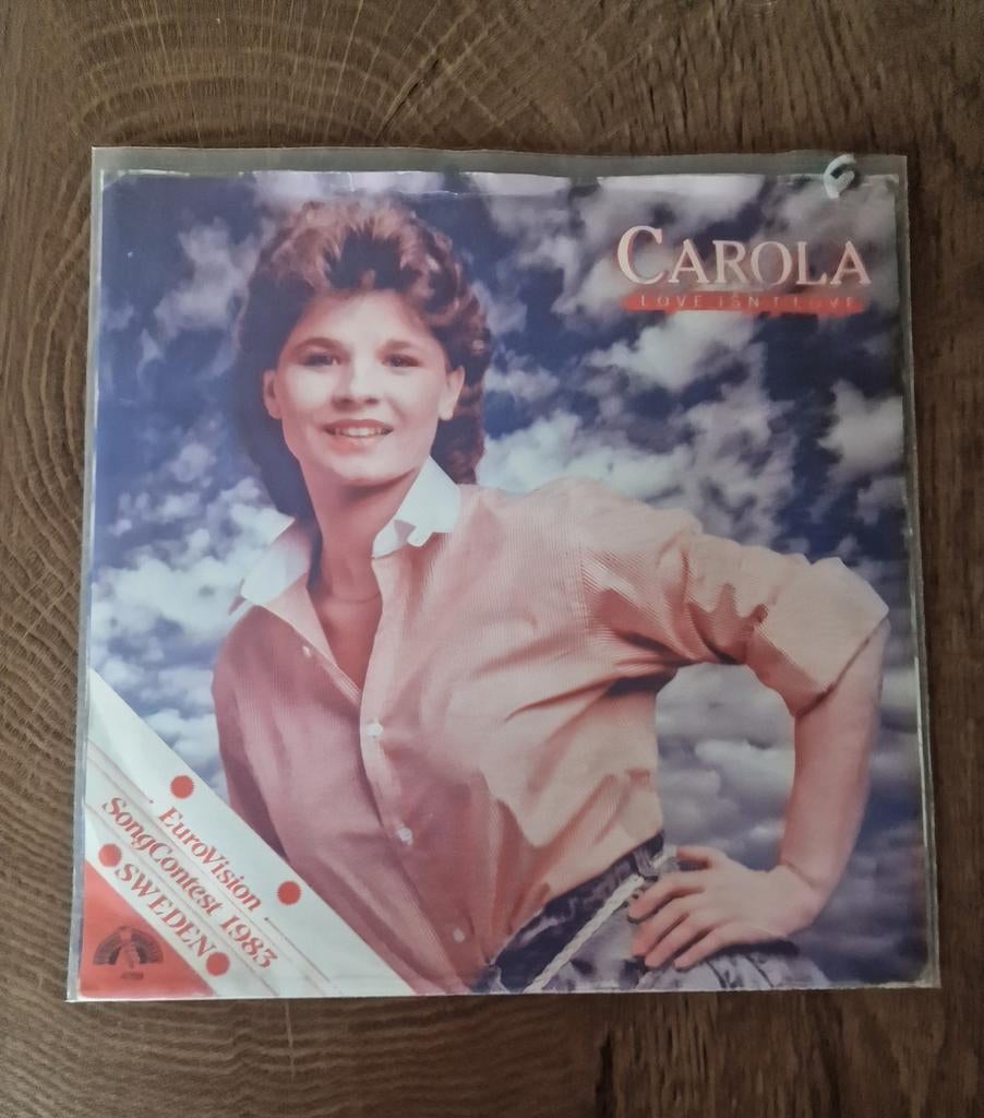 Carola - Love Isn't Love (Eurovision Song Contest 1983), Cd's en Dvd's, Gebruikt, Fotohoes, 7 inch, 1980 - 1989