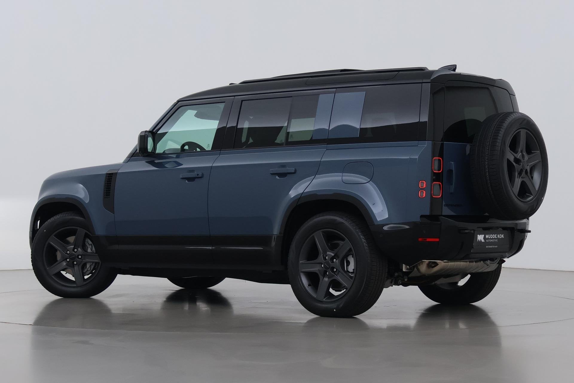 Land Rover Defender 110 P300e X-Dynamic SE | ACC | Panoramad, Auto's, Automaat, Gebruikt, Euro 6, 4 cilinders