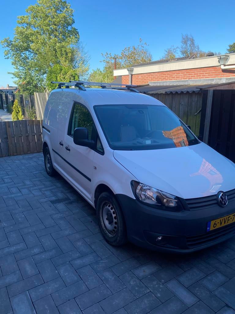 Volkswagen Caddy 1.6 D 75KW 2012, Voorwielaandrijving, 4 cilinders, 700 kg, Volkswagen