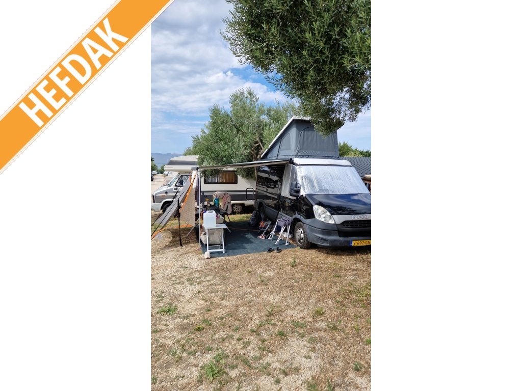 Iveco Daily Buscamper, klapdak, 3.5 t. trekgewicht, automaat, Chemisch toilet, Buscamper of Camperbus, Tot en met 2, Bedrijf