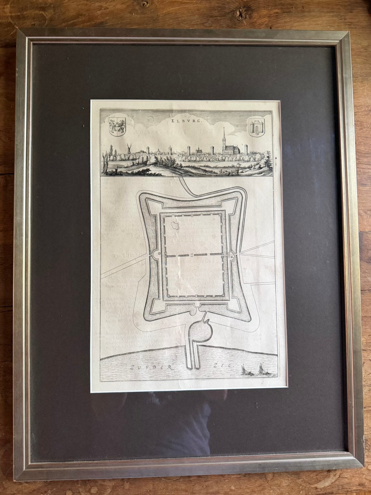 Stadsplattegrond van Elburg door Johannes Blaeu (1649), Boeken, Gelezen, Ophalen of Verzenden, Landkaart, 1800 tot 2000