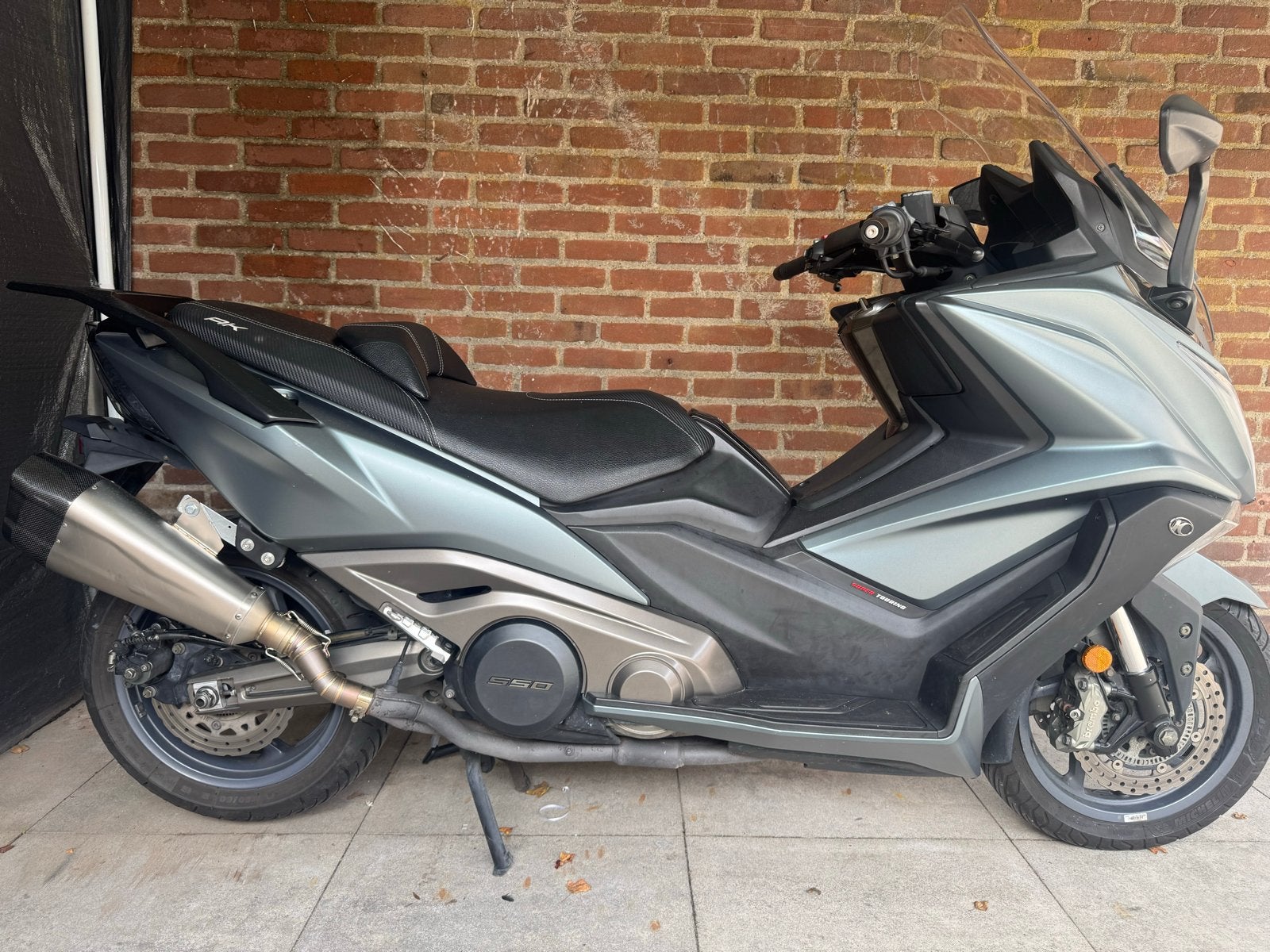 Kymco AK 550 - Goed onderhouden, lichte gebruikssporen, Motoren, Motorrijbewijs A, Gebruikt, Particulier, Meer dan 35 kW