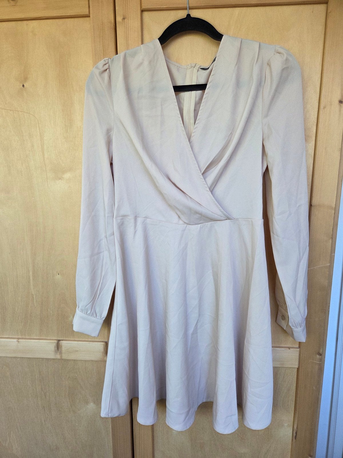 Shein Jurk Maat M - Zo goed als nieuw, Maat 38/40 (M), Beige, Ophalen of Verzenden, Zo goed als nieuw