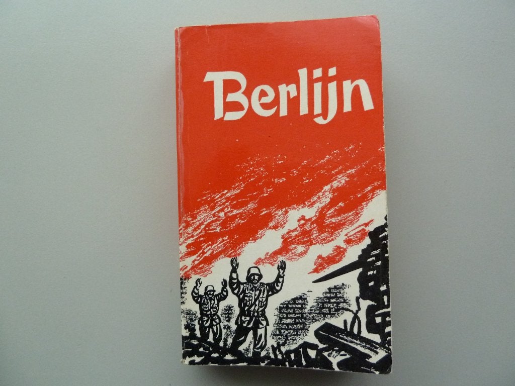 Berlijn - Theodor Plievier, Boeken, Ophalen of Verzenden, Tweede Wereldoorlog, Gelezen