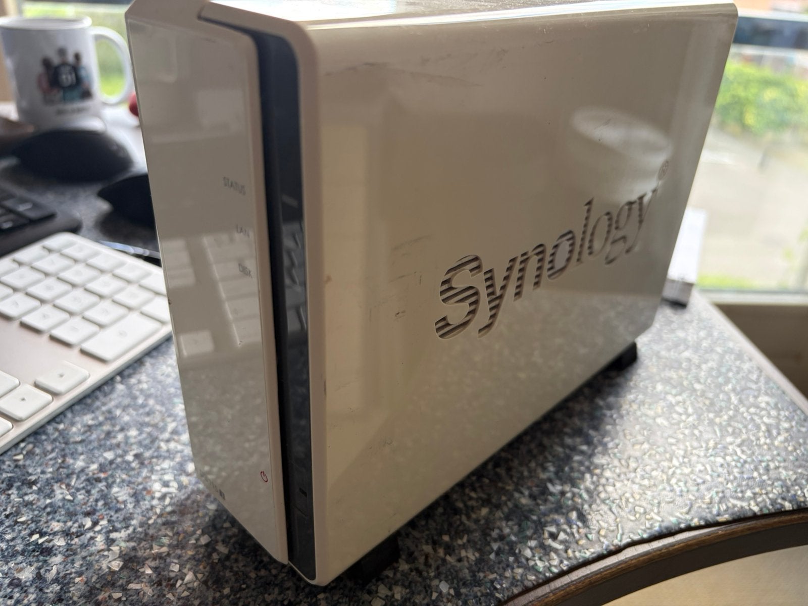 Synology DS115J NAS met 2TB SSD (Marvel Armada 370), Computers en Software, NAS, Gebruikt, Ophalen