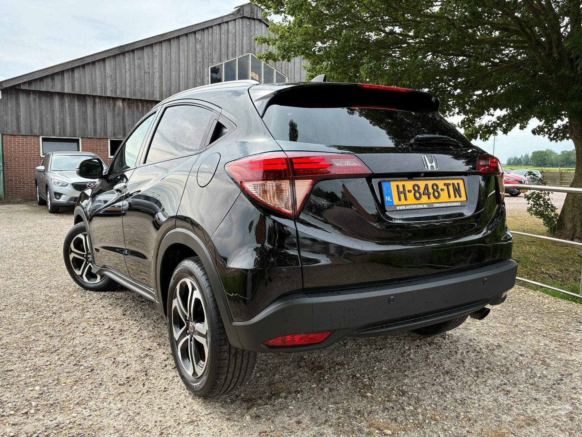 Honda HR-V 1.5 i-VTEC Executive | Pano/schuifdak + Xenon/LED, Auto's, Honda, Voorwielaandrijving, Leder en Stof, Zwart, Bedrijf