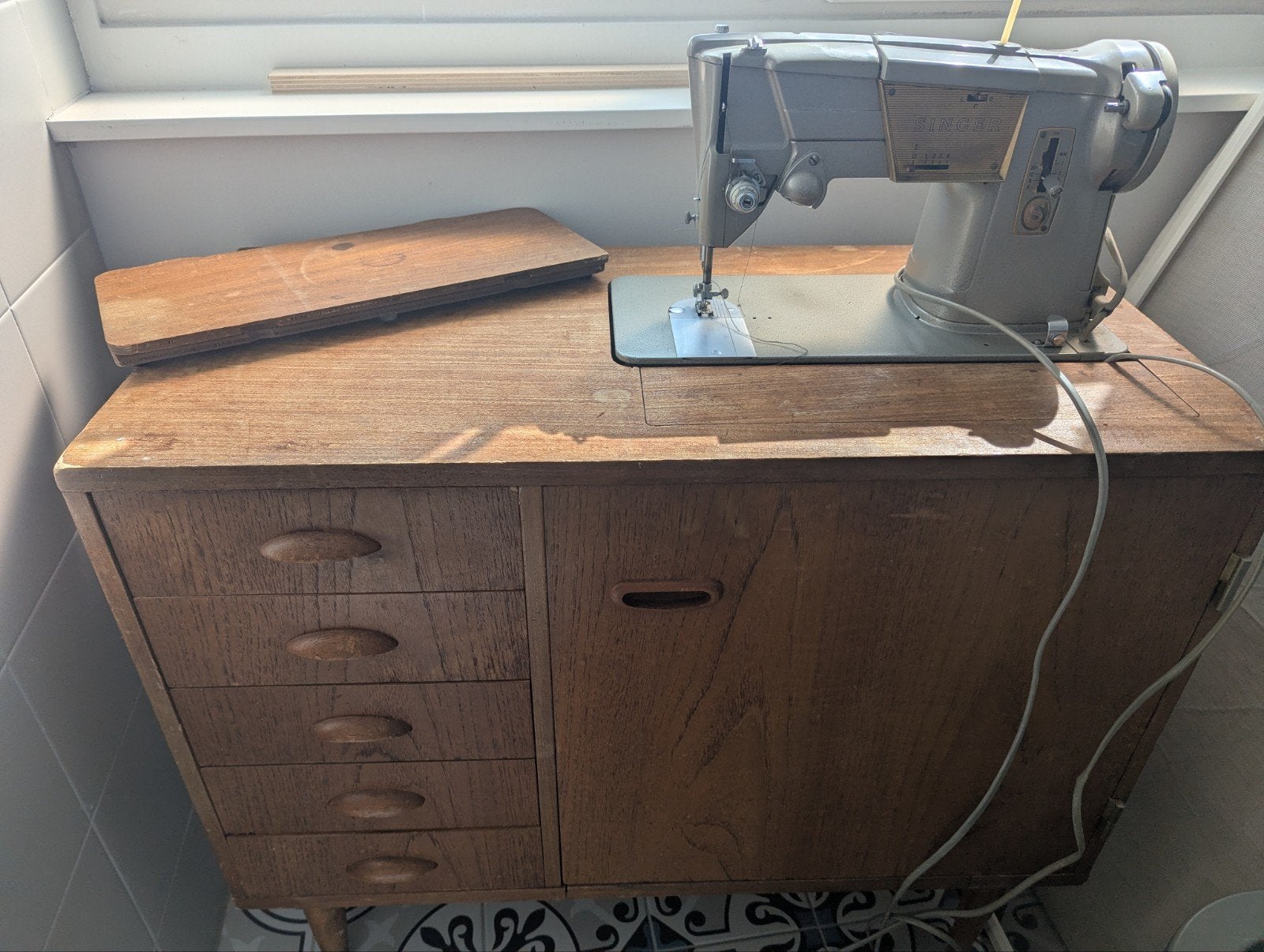 Vintage Singer Naaimachine met kast, Ophalen