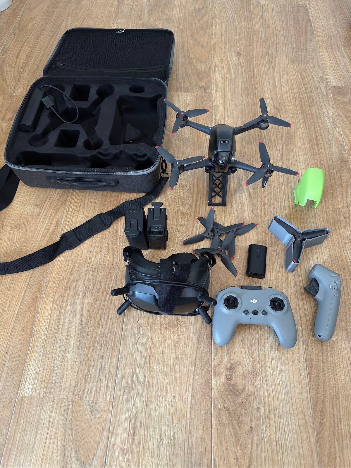 DJI FPV set compleet, Ophalen, Zo goed als nieuw