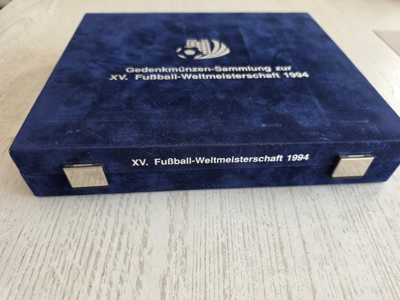Zilveren Muntenverzameling WK Voetbal 1990 & 1994, Ophalen of Verzenden
