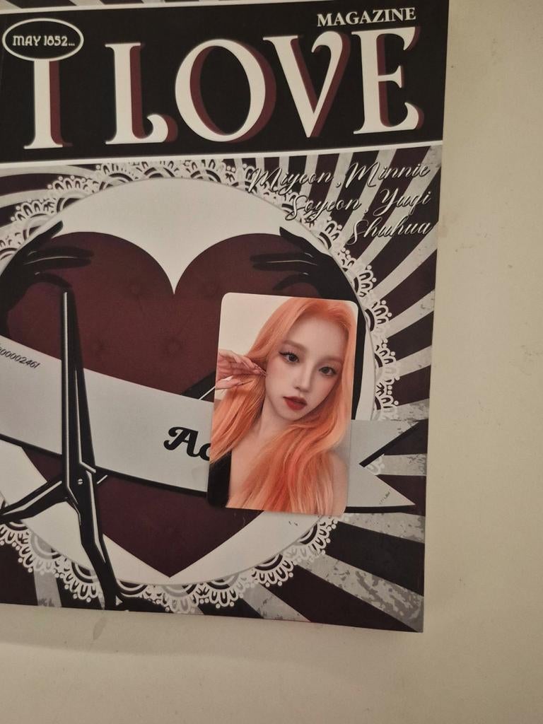 G-IDLE I LOVE photobook + photocard, Ophalen of Verzenden