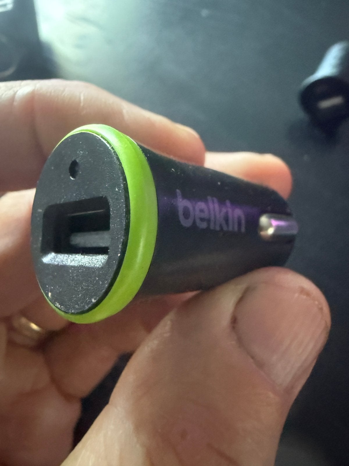 belkin 12V autolader, Ophalen of Verzenden, Zo goed als nieuw
