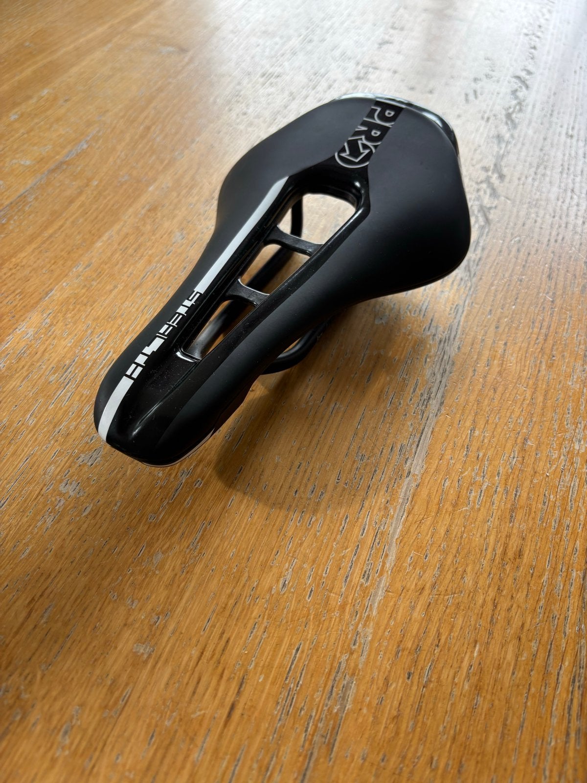 PRO Stealth Performance Zadel - Zo goed als nieuw, Kunststof, Ophalen of Verzenden, Zo goed als nieuw, Zadel