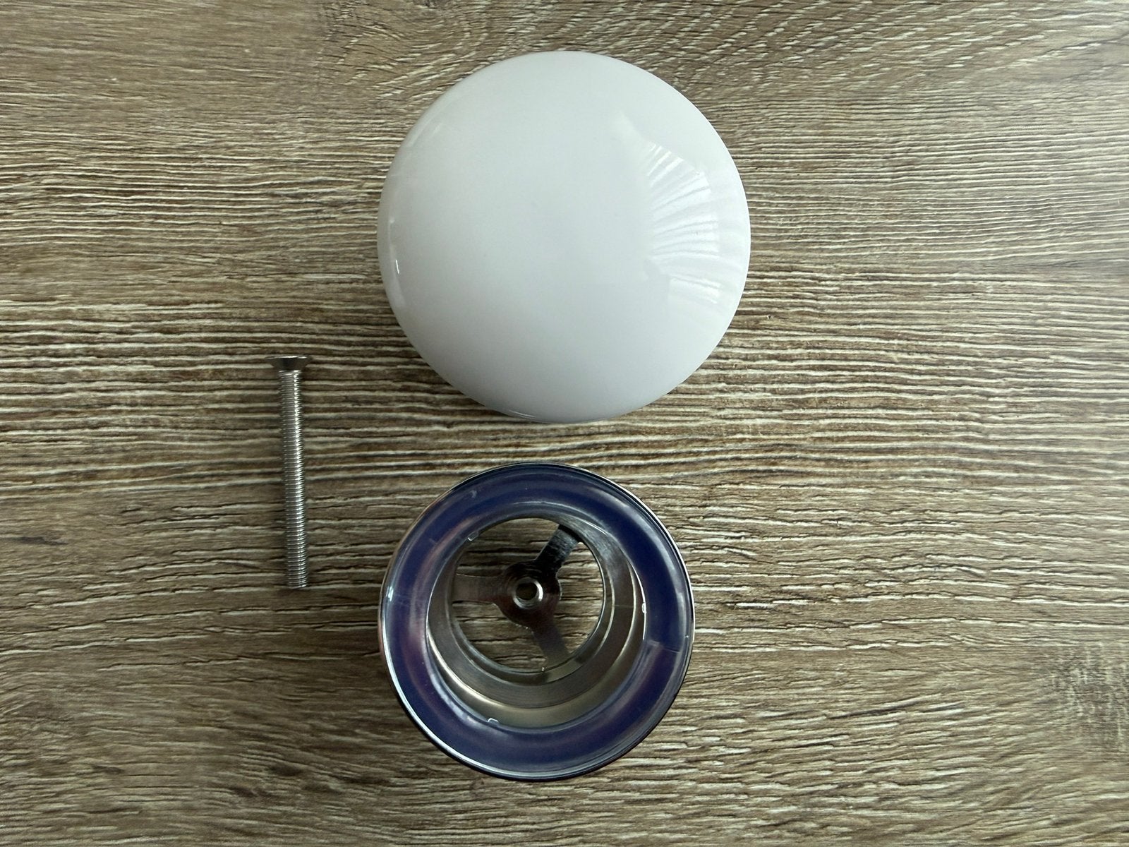 Nieuw Keramiek Wastafel Afvoerplug Wit, Ophalen of Verzenden, Zo goed als nieuw, Wit, Handdoek