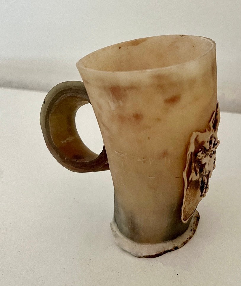Oude beker van hoorn, Huis en Inrichting, Keuken | Servies, Ophalen of Verzenden, Overige stijlen, Overige typen