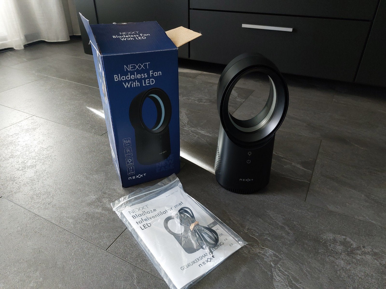 Nieuw Nexxt ventilator bladloos en draadloos, Ophalen of Verzenden, Nieuw, Tafelventilator