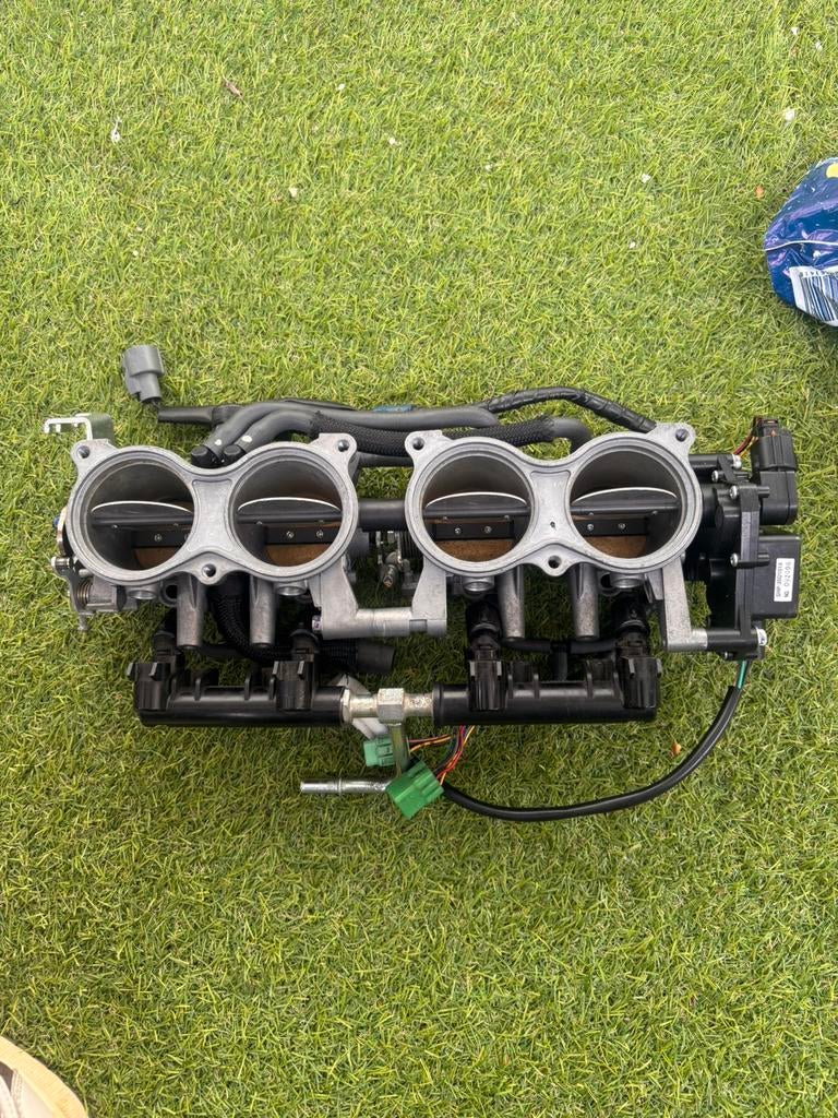 Suzuki GSXR 1000 gasklephuis / throttle body 2009-2011, Motoren, Onderdelen | Suzuki, Ophalen of Verzenden