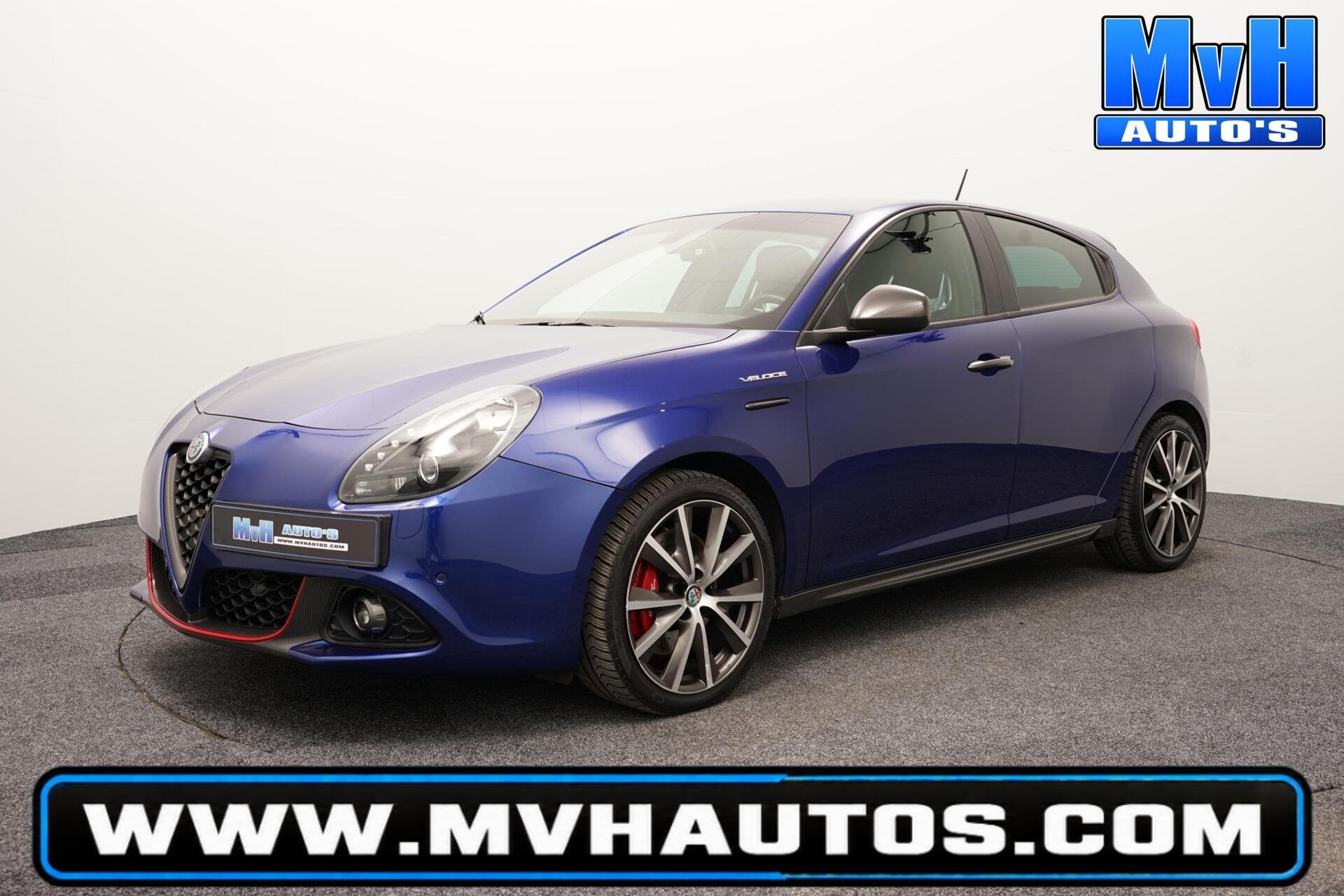 Alfa Romeo Giulietta 1.750 Turbo Veloce|LED|TREKH|KUIPSTOEL, Auto's, 15 km/l, Gebruikt, 4 cilinders, Met garantie (alle)