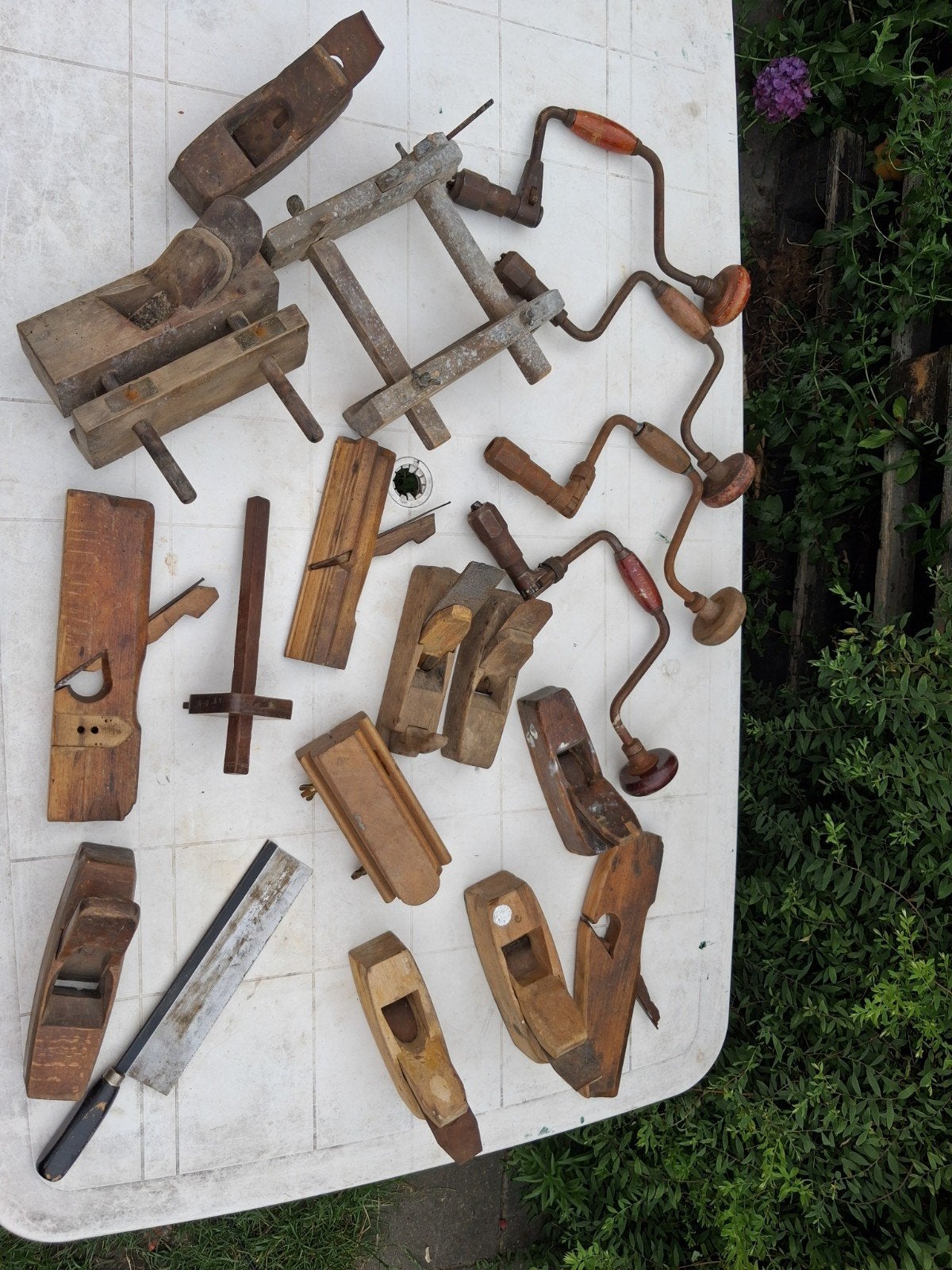 Antieke schaven, handboren, zaag en kruishout - set, Ophalen