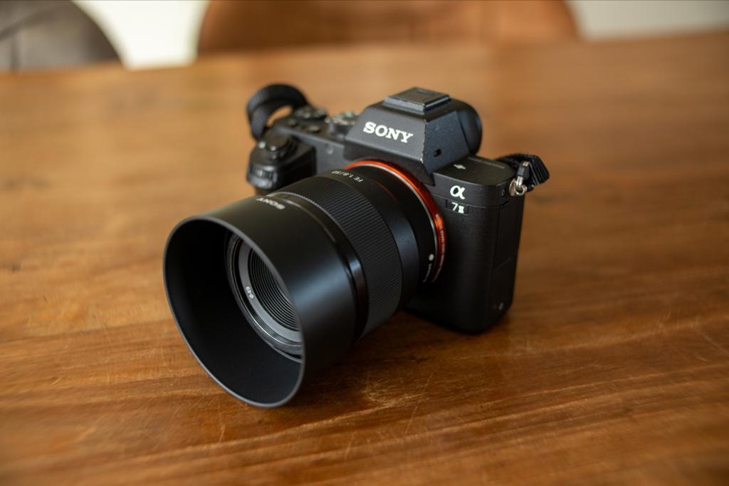 Sony Alpha A7 II + FE 50mm F1.8 lens en accessoires, Ophalen, Spiegelreflex, Zo goed als nieuw, Sony
