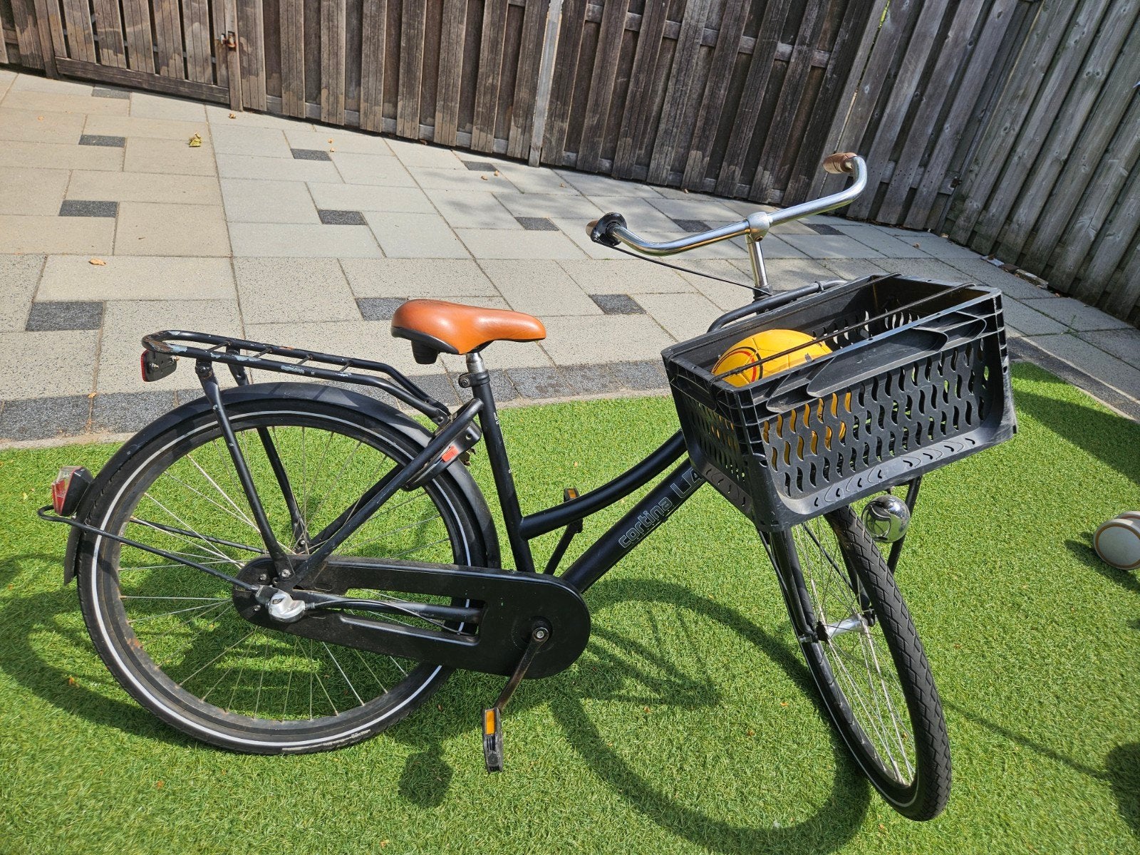 Cortina fiets met mand en bagagedrager, Fietsen en Brommers, Terugtraprem, Gebruikt, Versnellingen, 50 tot 53 cm