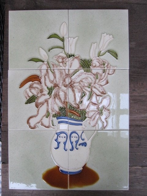 Tegeltableau vaas bloemen in relief, 6 losse tegels 15x15cm, Huis en Inrichting, Nieuw, Steen/keramiek, Ophalen of Verzenden, Wandtegel