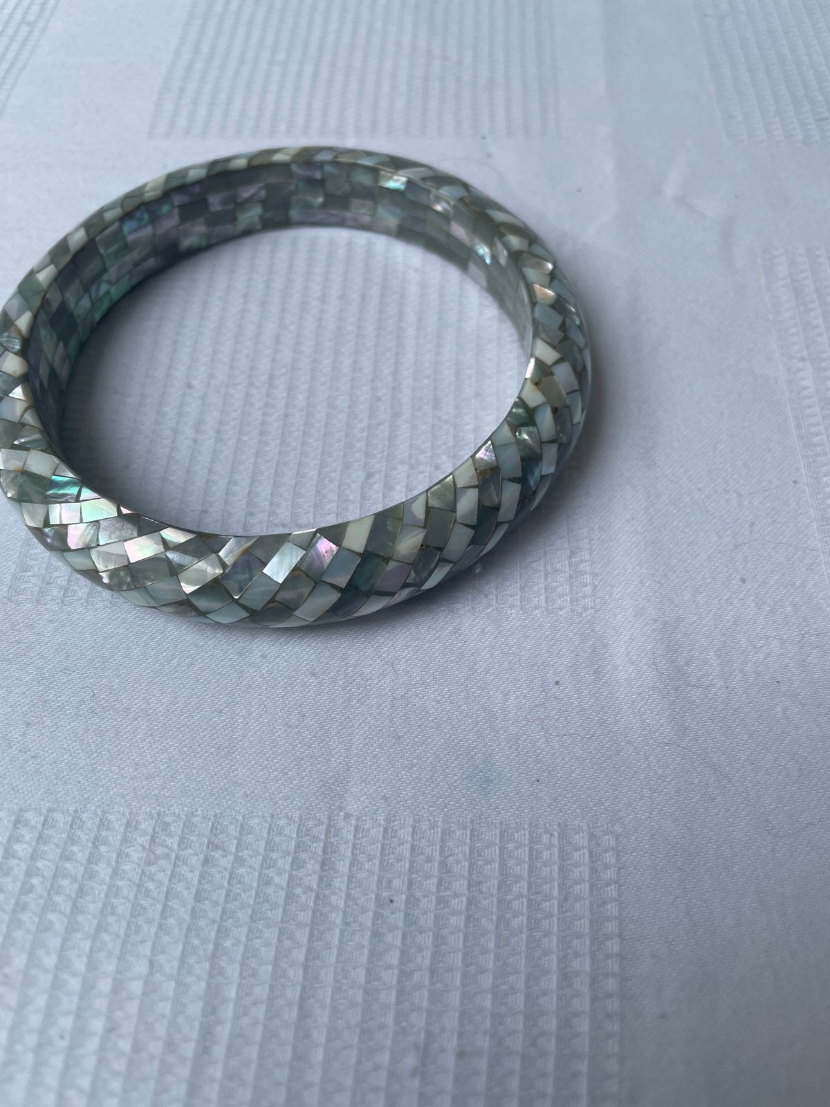 Mooie armband met parelmoer inleg, Sieraden, Tassen en Uiterlijk, Ophalen of Verzenden, Zo goed als nieuw, Overige kleuren, Overige materialen