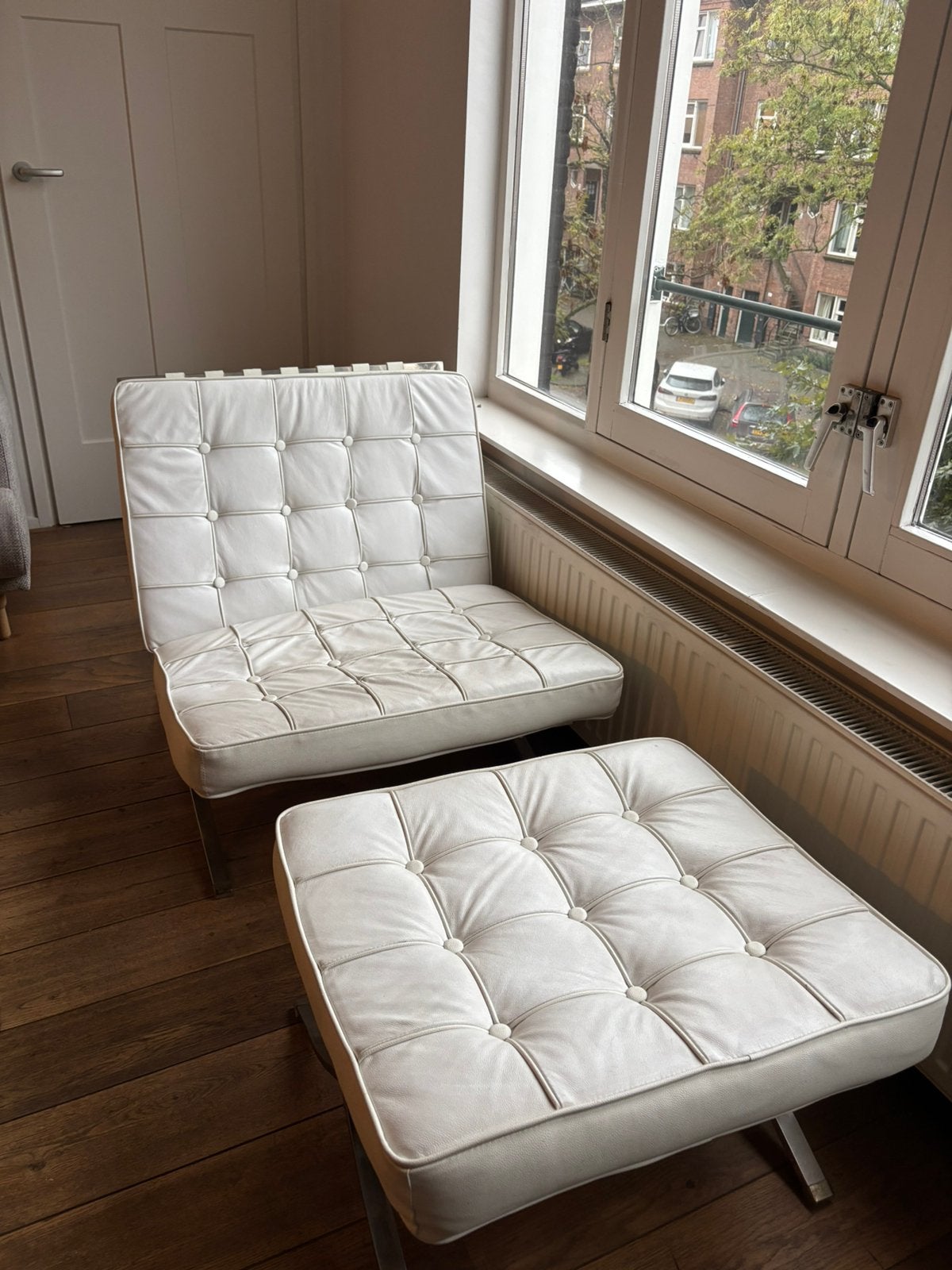 Luxe Barcelona stoel met poef, Ophalen, Eenpersoons, Zo goed als nieuw, Minder dan 150 cm