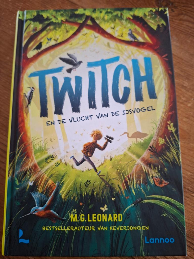 M.G. Leonard - Twitch en de vlucht van de ijsvogel, Boeken, Ophalen, Zo goed als nieuw, M.G. Leonard
