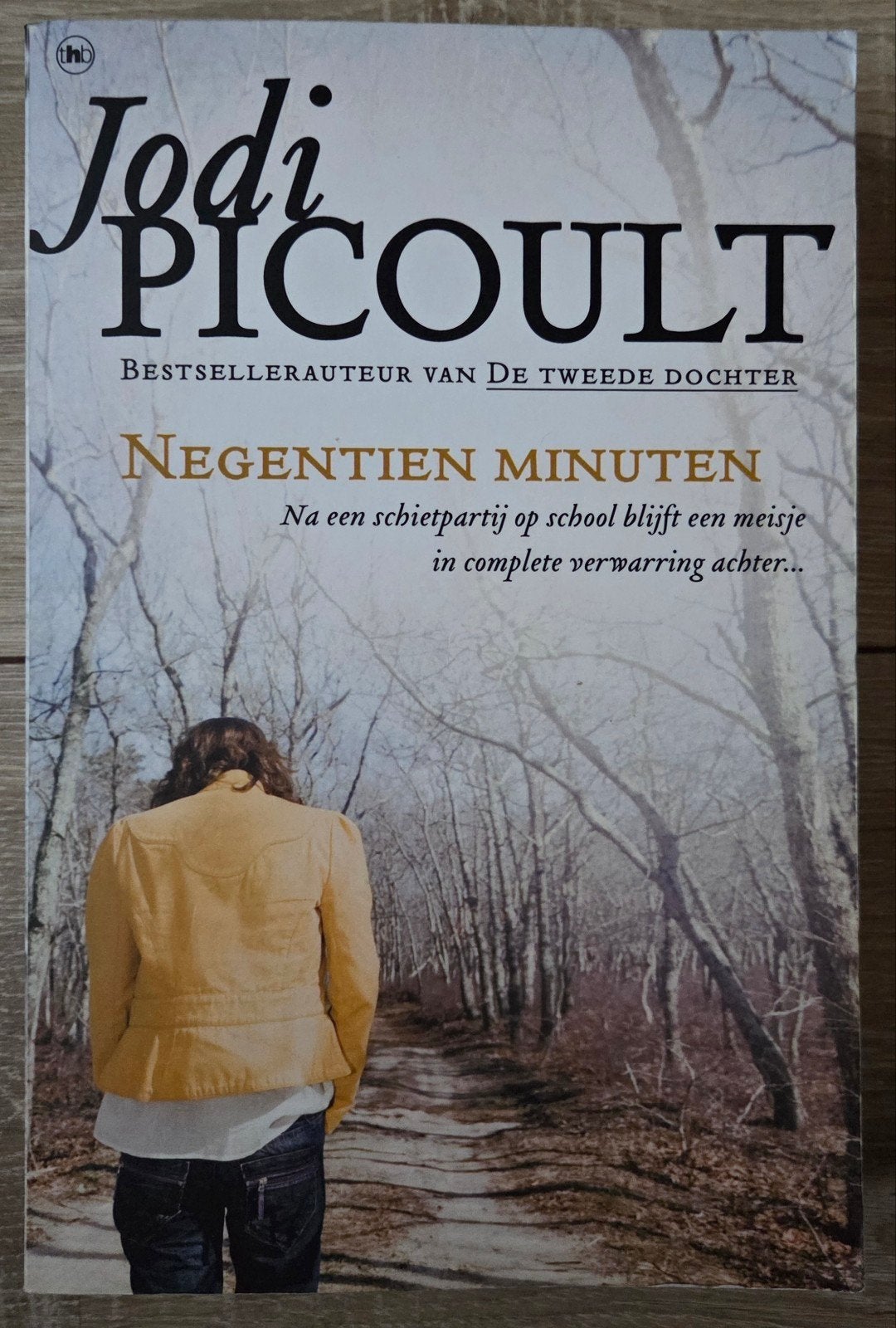 Jodi Picoult - Negentien minuten, Boeken, Ophalen of Verzenden, Zo goed als nieuw, J. Picoult
