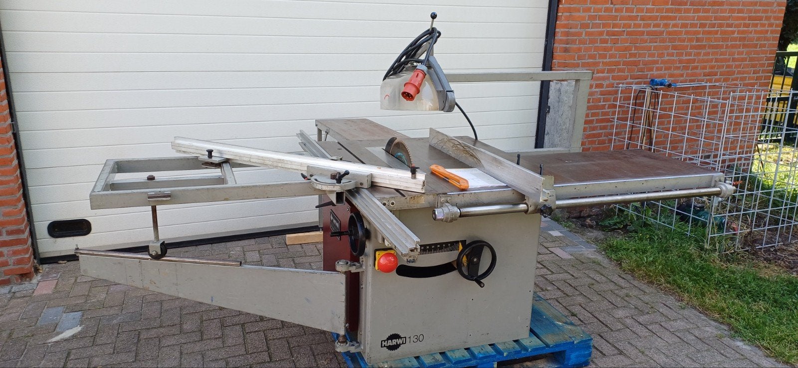 Harwi 130 Zaagmachine Geremd Tafelverbreding Afkorttafel, Ophalen, Gebruikt