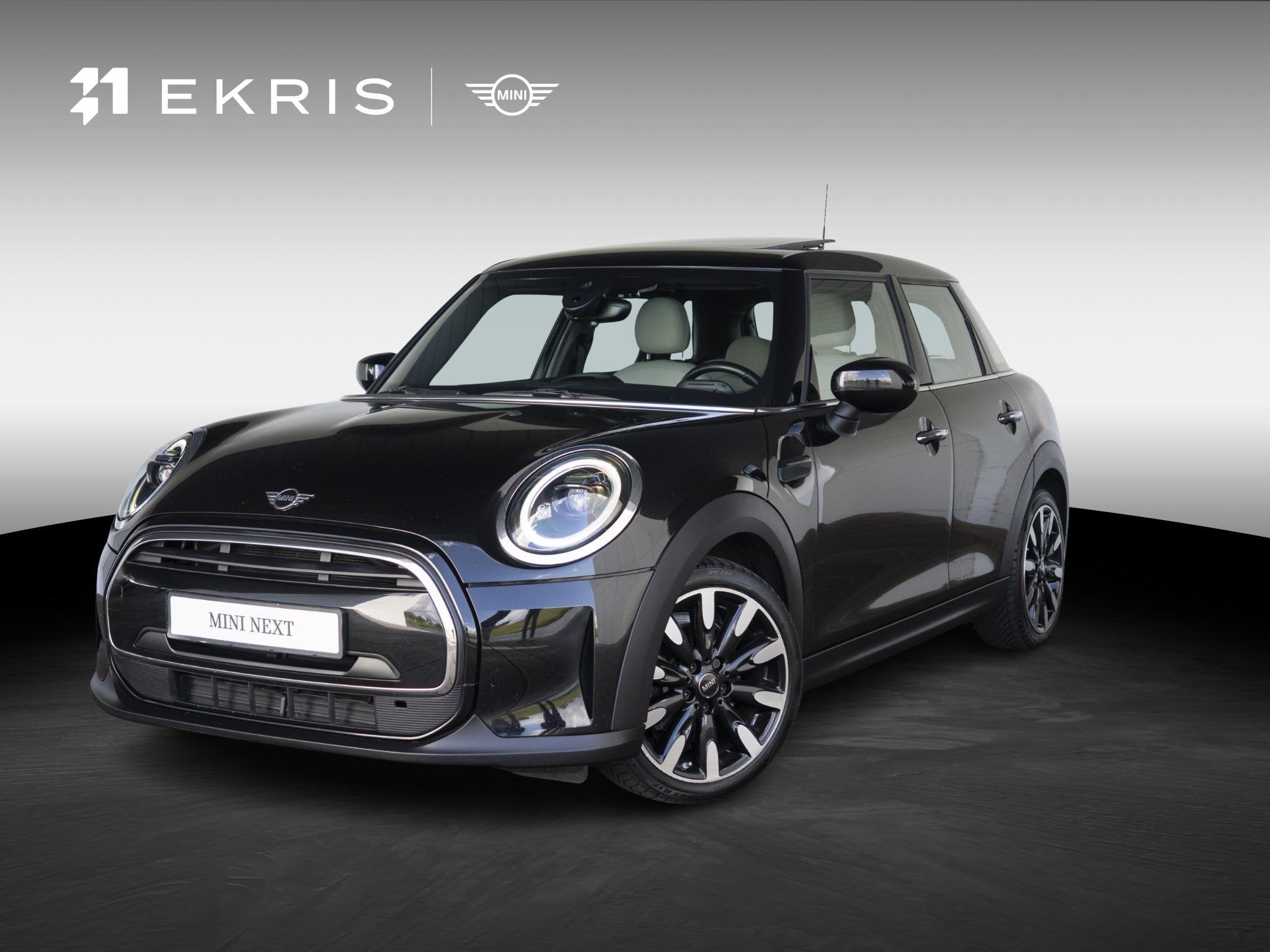 MINI 5-Deurs Cooper Aut. Classic + Comfort Plus + Panoramada, Auto's, Mini, 136 pk, Gebruikt, Met garantie (alle), Zwart